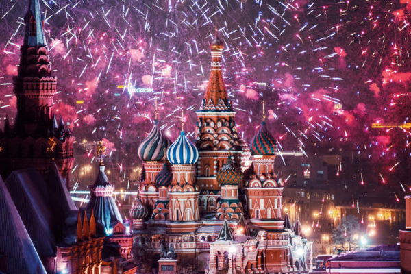 Где искать новогоднее настроение в Москве?
